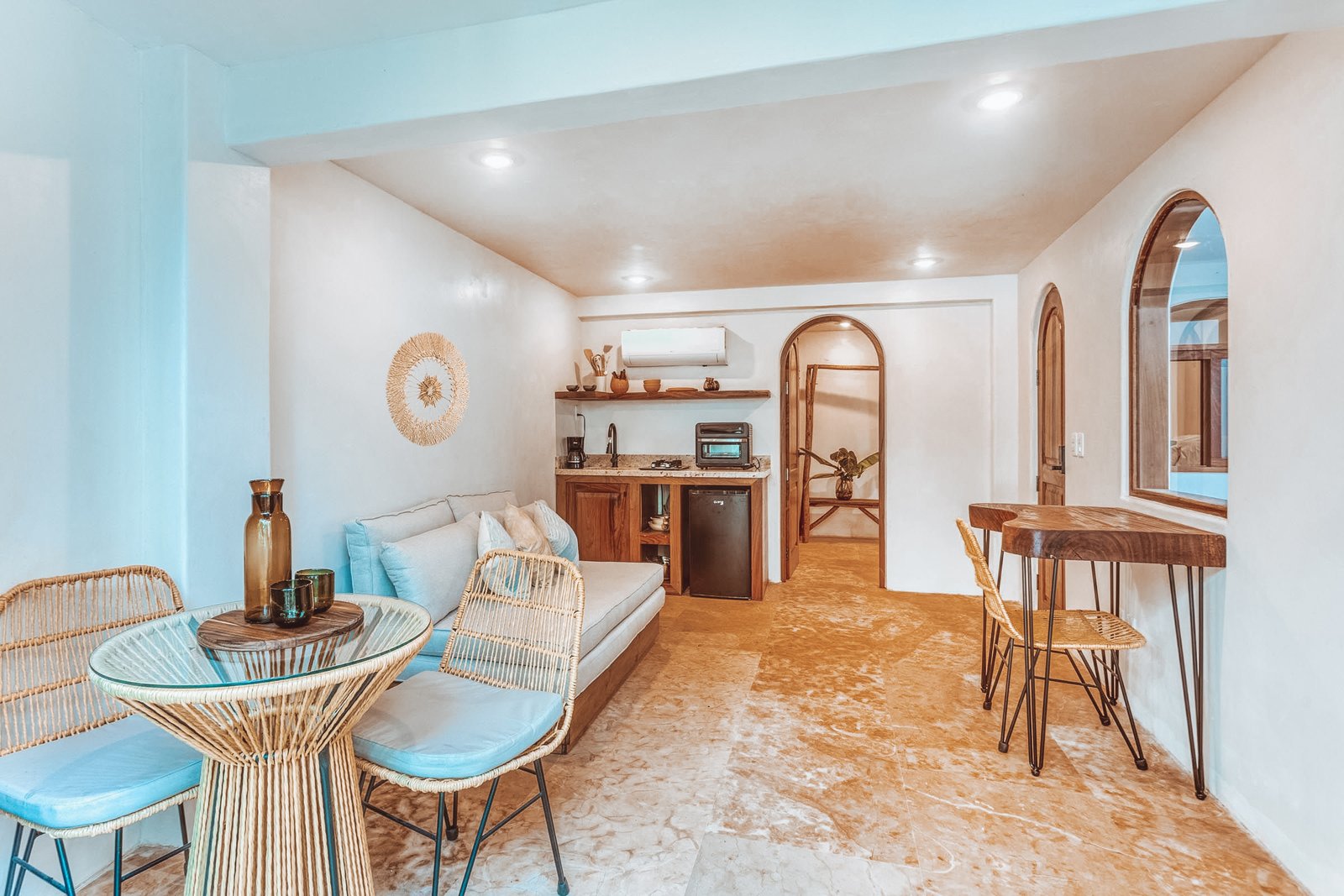 Cove Suite 1 Photo 2