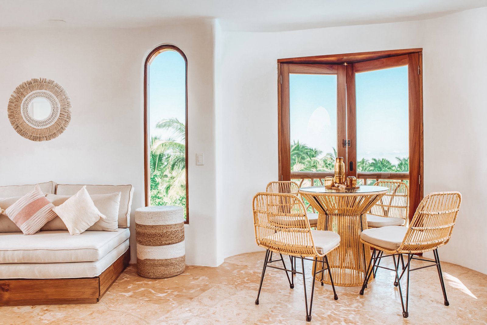 Deluxe Suite 1 Photo 1