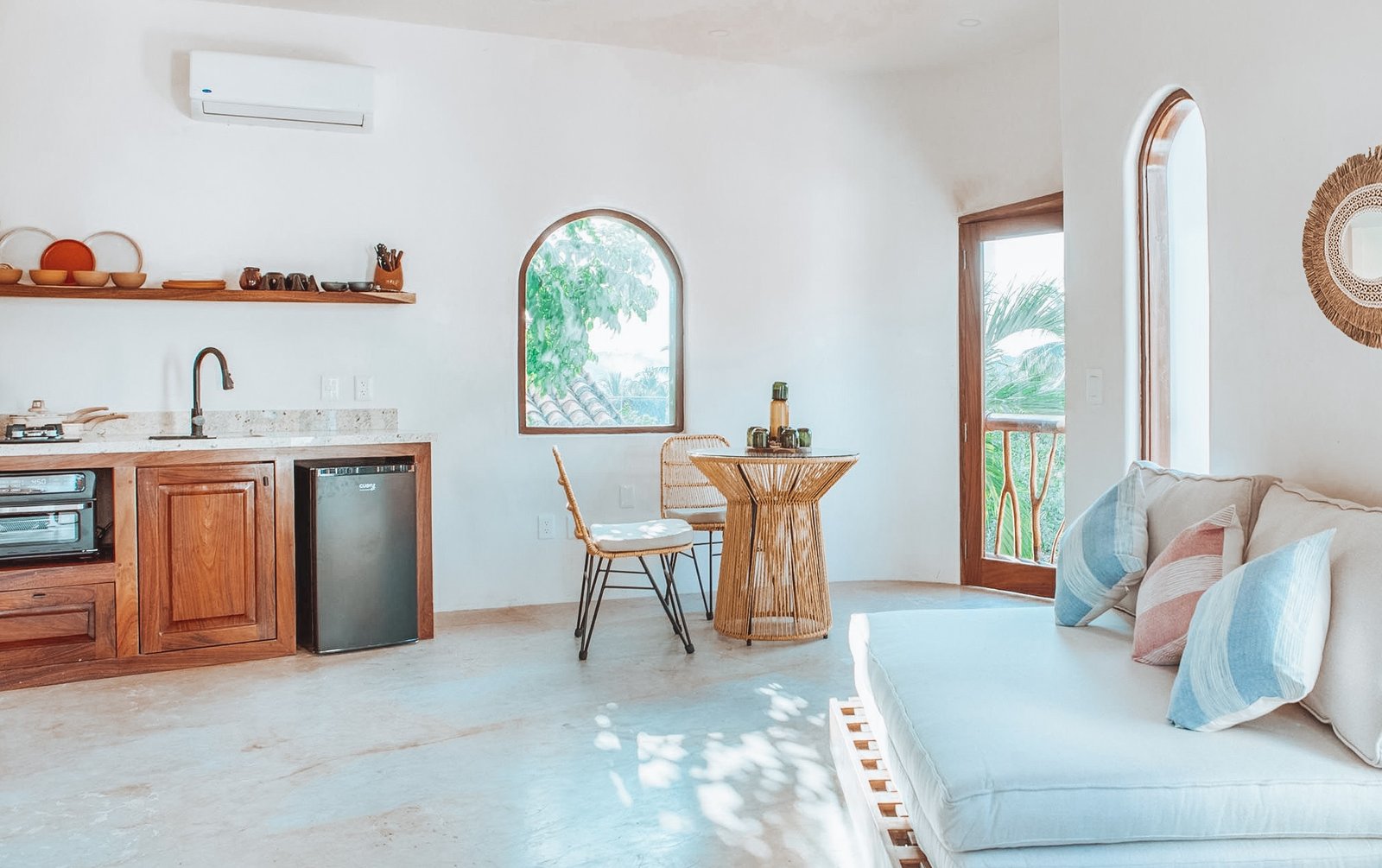 Deluxe Suite 2 Photo 4